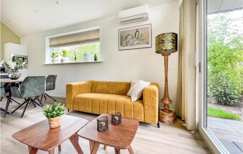 Oosterwolde House | Cozy Home In Oosterwolde With Sauna