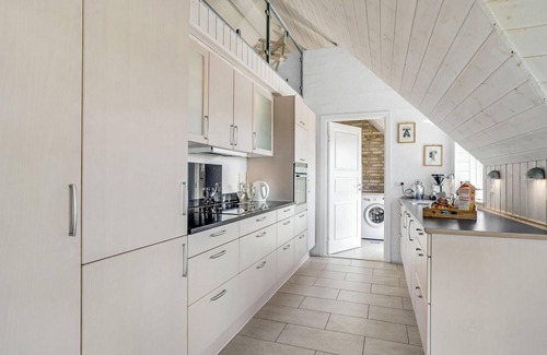 Klegod Strand House | Cozy home in Ringkøbing with sauna