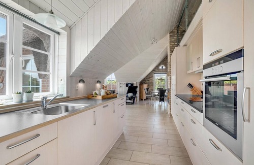 Klegod Strand House | Cozy home in Ringkøbing with sauna