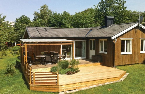 Steninge House | Cozy home in Steninge with WiFi