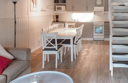 Syssleback House | Cozy home in Sysslebäck with kitchen