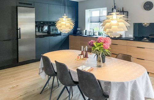 Thyboron House | Cozy home in Thyborøn with WiFi
