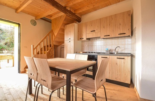 Garbarini House | Cozy home in Tribogna with WiFi