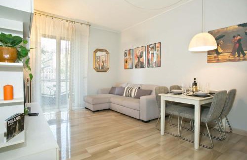 Gorla Apartment | Cozy Home Milano 5 posti letto - 15 minuti dal Duomo - Metro M1 a 4 minuti - AC - Wifi - Netflix