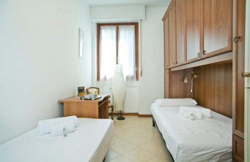 Gorla Apartment | Cozy Home Milano 5 posti letto - 15 minuti dal Duomo - Metro M1 a 4 minuti - AC - Wifi - Netflix