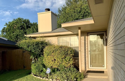 Schertz House | Cozy Home ❤️ Near New Braunfels, San Antonio, San Marcos