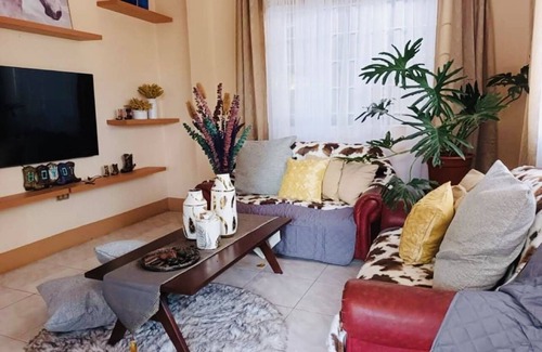 Manolo Fortich House | Cozy Home of the Country’s finest Cowboys