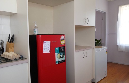 Kennington House | Cozy home on St Aidans. road with free parking and wifi