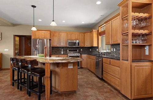 Spokane House | Cozy Home w/Views from Heaven!