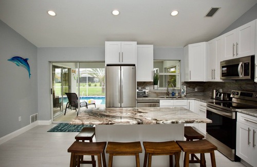 Pinehurst House | Cozy Home with Heated Pool near golf course and beaches!