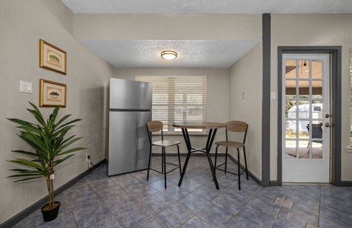 North San Antonio - SAT House | Cozy home with Pool & Game room