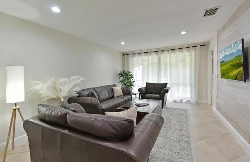 Wellington Apartment | Cozy home with private entrance!