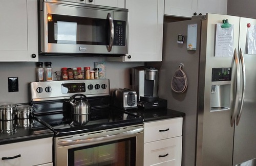 Ferndale House | Cozy Home with views of the San Juan's, Mt Baker, Salish Sea & Lummi Island