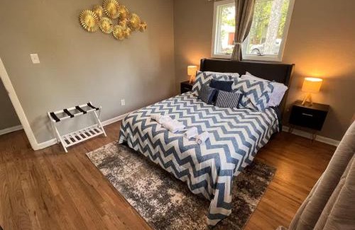 Allendale Area House | Cozy Hot Tub Escape - Pool Table & Home Theater