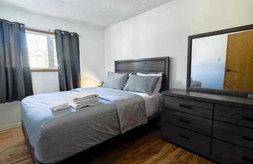 Haines Junction House | Cozy House in Haines Junction