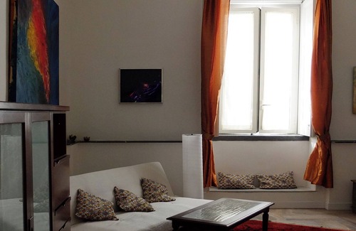 Rione Sanita Apartment | Cozy House in Naples center, sleeps 4, kitchenette, bathroom accessories