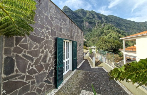 Sao Vicente House | Cozy house in natural paradise