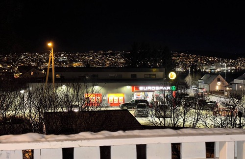 Tromsdalen House | Cozy house in the heart of tromsdalen. Central