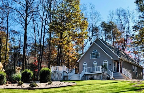Moneta House | Cozy House near the Lake