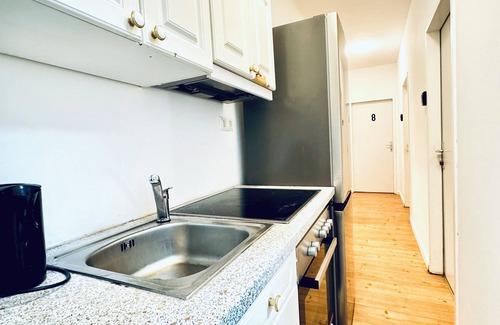 Meidling Apartment | Cozy House Terrace &Garden Sleeps 34
