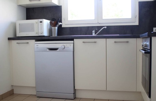 Aytre House | Cozy House with Garden, Near Aytré Beach and La Rochelle, Sleeps 6