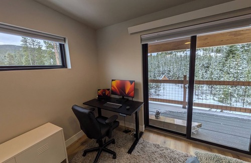 Georgetown House | Cozy In The Trees - Enjoy our 3-bedroom 3 full bath house