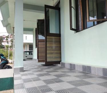 Sohra House | Cozy Inn
