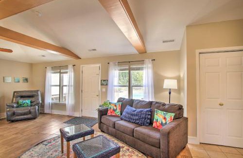 Ironton House | Cozy Ironton Cabin with Shared Pool and Private Patio!