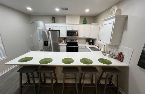 Del Mar House | Cozy jewel near Downtown!