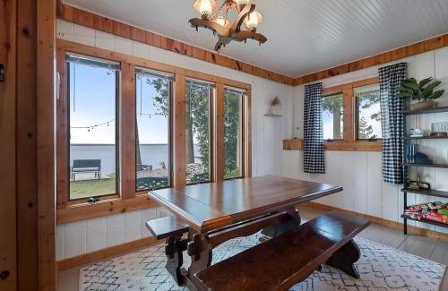 Onaway House | Cozy Lakefront Cottage on Black Lake