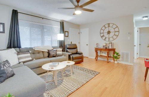 Lakeview House | Cozy Lakeview Retreat, Close to Bull Shoals Lake!