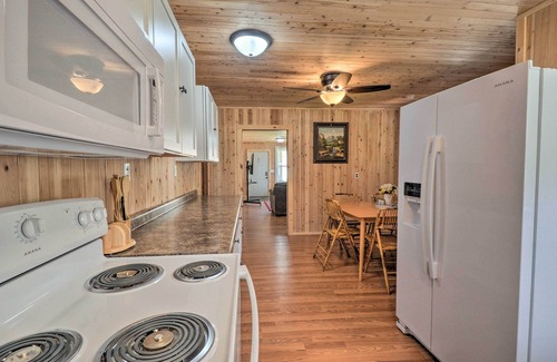 Lesterville House | Cozy Lesterville Home Near Parks & Forests!