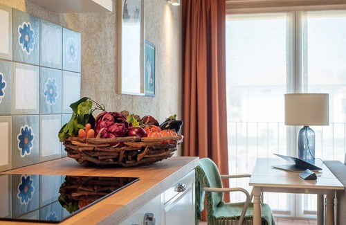 Cressa Apartment | Cozy Loft Apartment in Restored Farmhouse