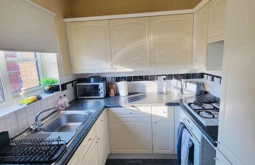Burnt Oak Apartment | Cozy Luxurious Apartment