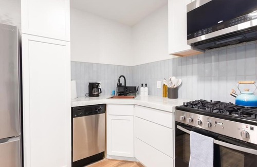 Point Loma Apartment | Cozy & Modern 1st-fl Guest house