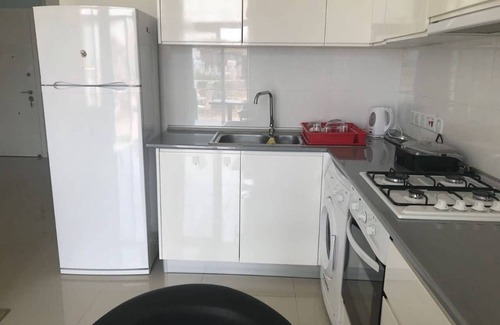 Gastria Apartment | Cozy modern apartment in a beachfront property complex Caesar Beach