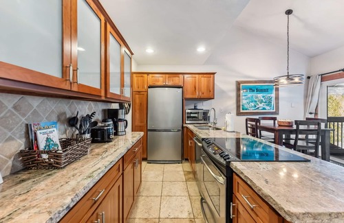 Keystone Condo | Cozy Mountain Condo Minutes from Keystone Resort with Pool & Hot Tub