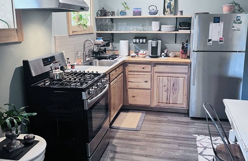 Waterbury Apartment | Cozy Mountain Getaway