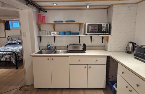 Sudbury Apartment | Cozy nature themed one bedroom apartment, pet friendly