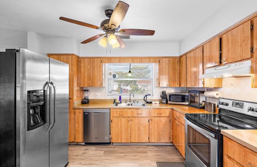 Dunedin House | Cozy Nest in Clearwater/Palm Harbor area