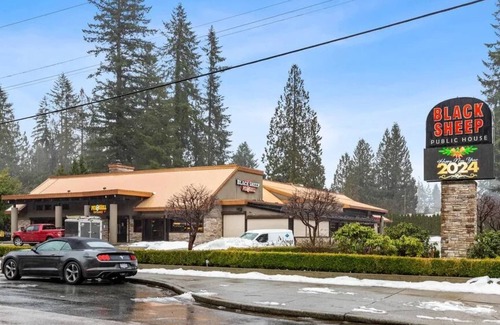 Maple Ridge House | Cozy NEW basement suite located in beautiful Silver Valley, Maple Ridge