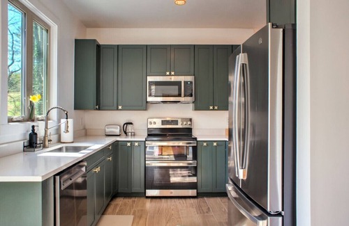 Oakley House | Cozy New Build in Asheville.
