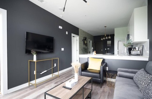 Old Fourth Ward Condo | Cozy New-Built Home in Downtown Atlanta