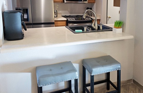 Taylor Ranch House | Cozy newly remodeled CasitaNM 3 bedroom 2 bath