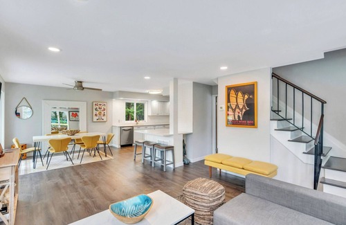 Southold House | Cozy North Fork Home with Direct Water Access, Private Dock, Close to Wineries
