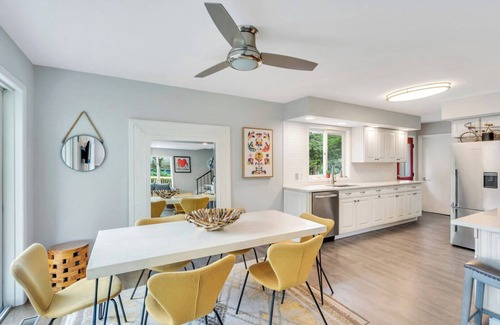 Southold House | Cozy North Fork Home with Direct Water Access, Private Dock, Close to Wineries
