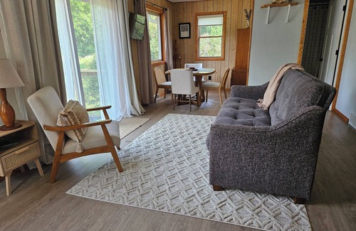 Weirgor Cottage | Cozy Northwoods Getaway