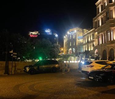 Baku Old Town Apartment | Cozy Old City Apartment