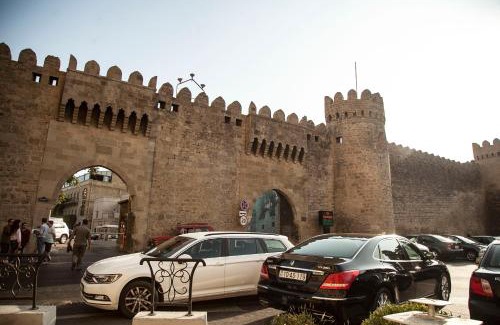 Baku Old Town Apartment | Cozy Old City Apartment