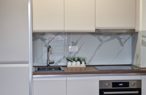 Becici Apartment | Cozy one bedroom apartment close to Becici beach